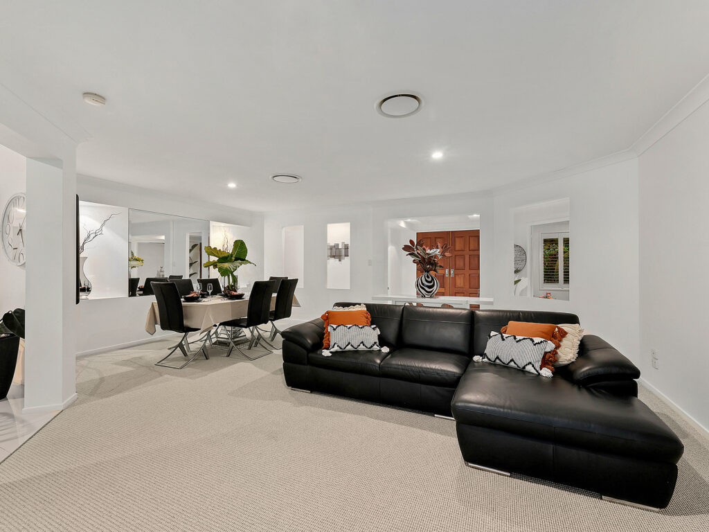 House-Coombabah-QLD-R2-3669900