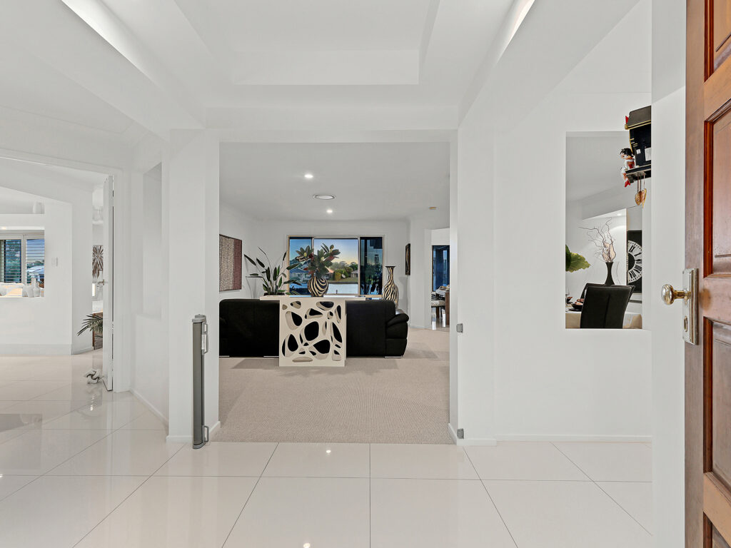 House-Coombabah-QLD-R2-3669900