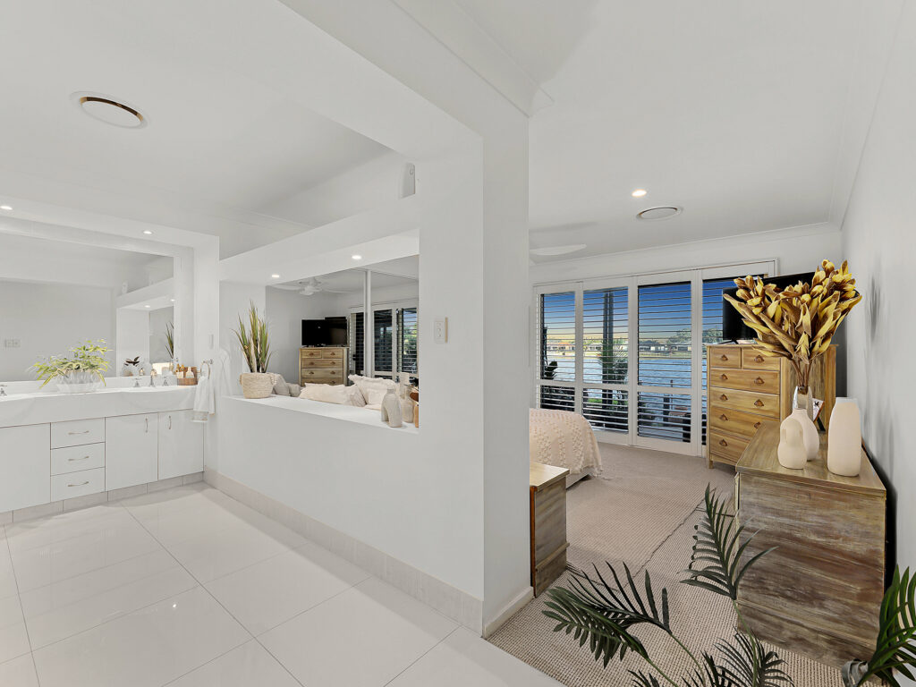 House-Coombabah-QLD-R2-3669900