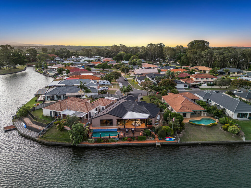 House-Coombabah-QLD-R2-3669900
