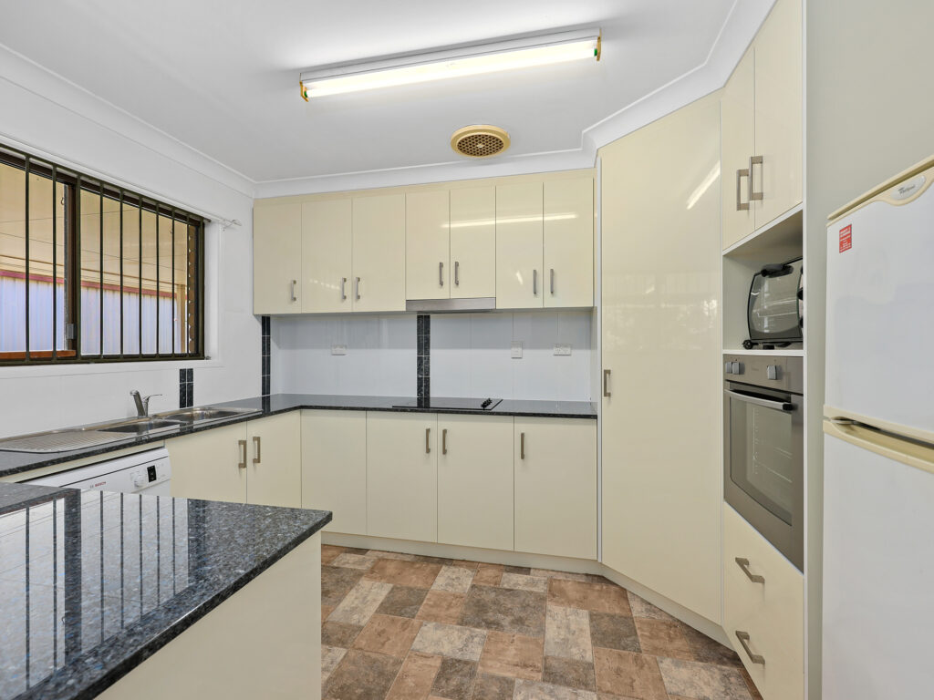 House-Eastern Heights-QLD-R2-3681668