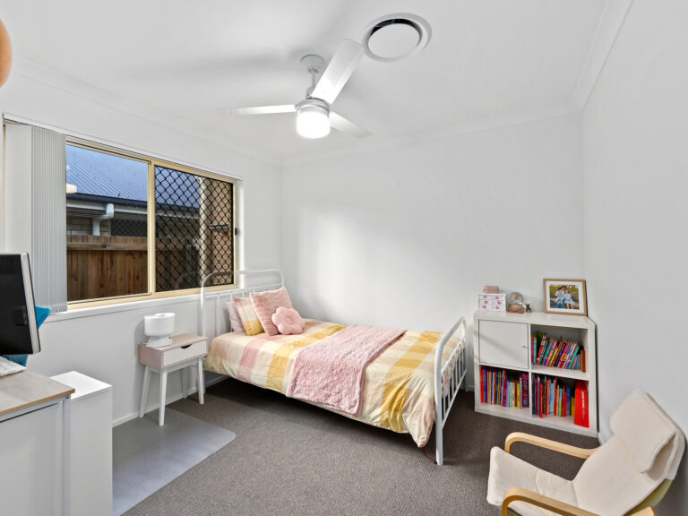 House-Deebing Heights-QLD-R2-3687179