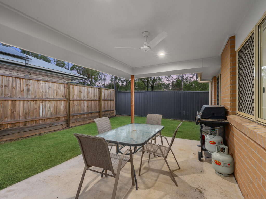 House-Deebing Heights-QLD-R2-3687179