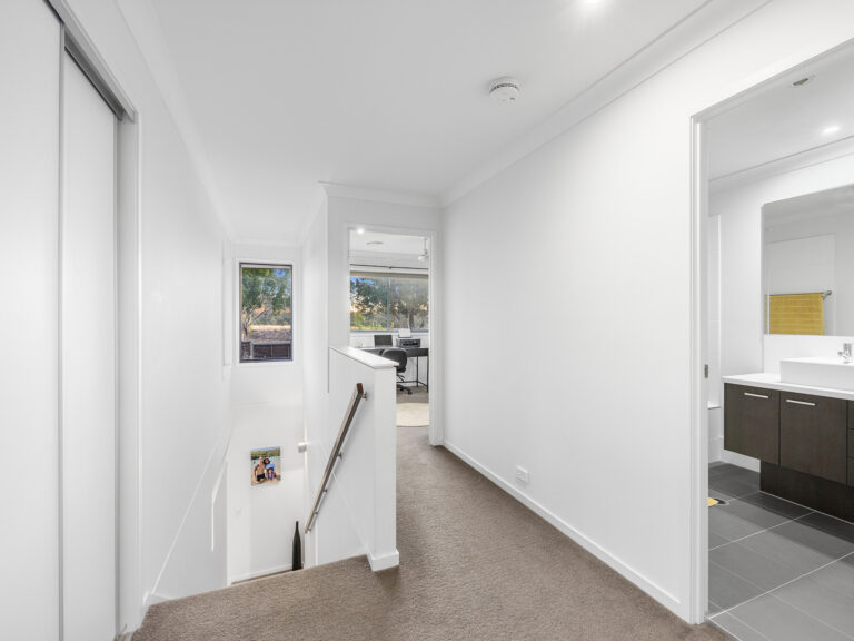 Townhouse-Brookwater-QLD-R2-3687238