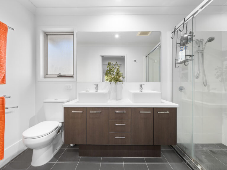 Townhouse-Brookwater-QLD-R2-3687238