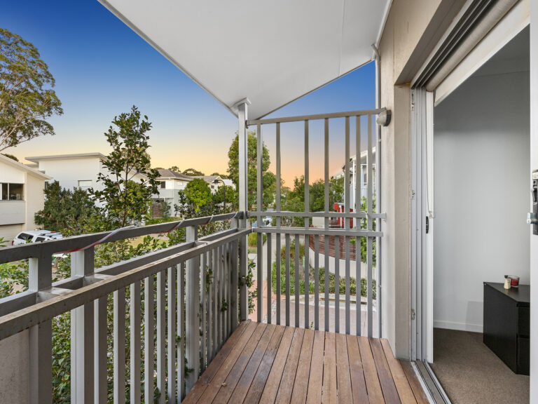 Townhouse-Brookwater-QLD-R2-3687238