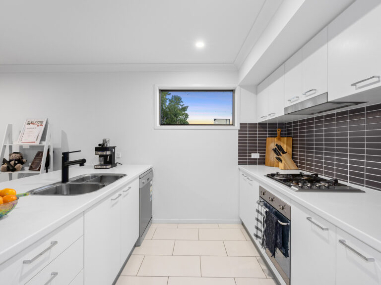 Townhouse-Brookwater-QLD-R2-3687238