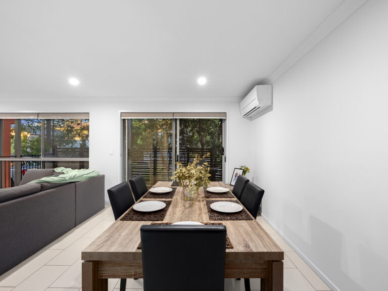Townhouse-Brookwater-QLD-R2-3687238