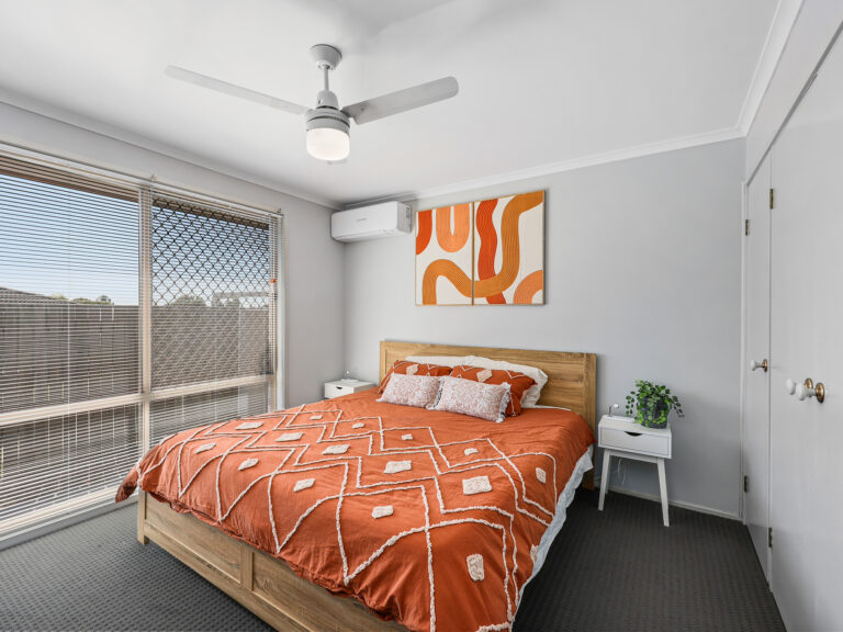 11 Morris Street, Flinders View, QLD 4305