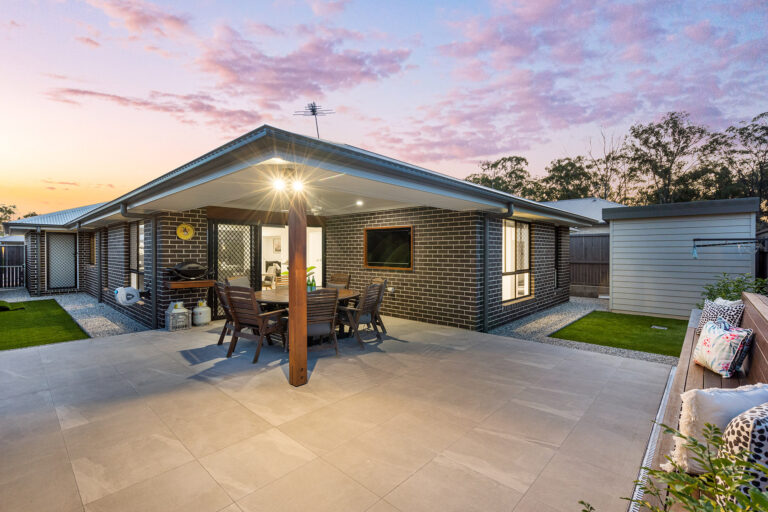 7 Mooloolah Street, Deebing Heights, QLD 4306