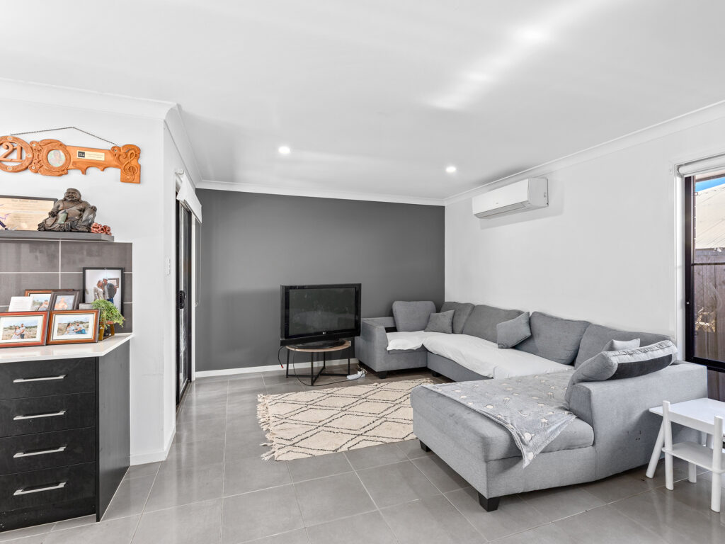 House-South Ripley-QLD-R2-3693211