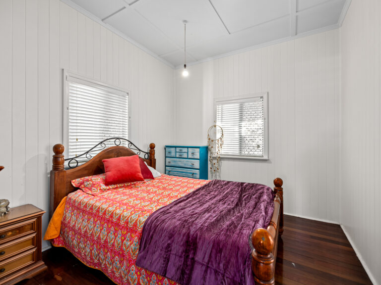 House-Silkstone-QLD-R2-3700695