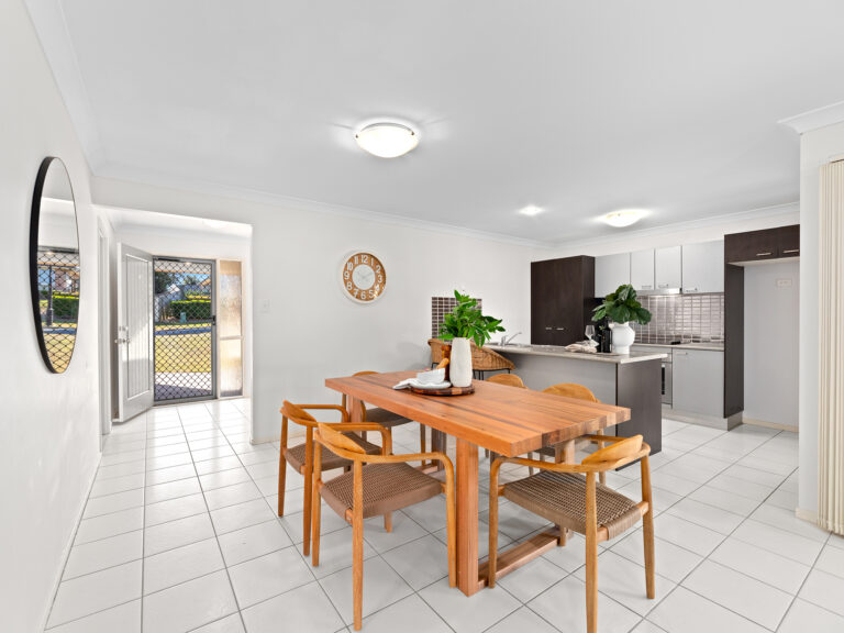 House-Regents Park-QLD-R2-3701637