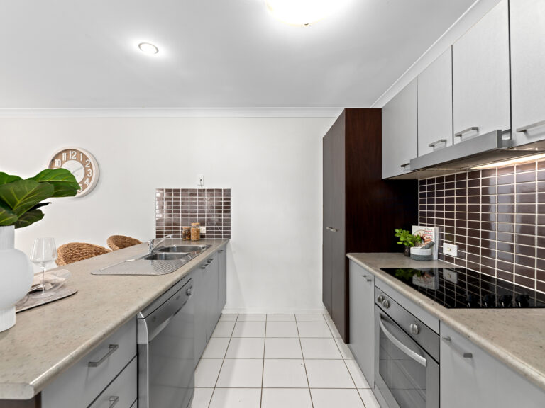 House-Regents Park-QLD-R2-3701637