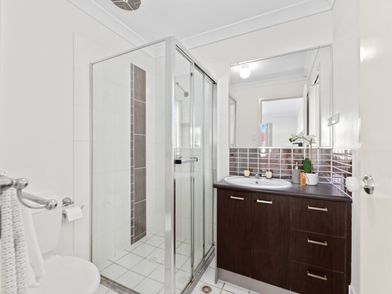 House-Regents Park-QLD-R2-3701637
