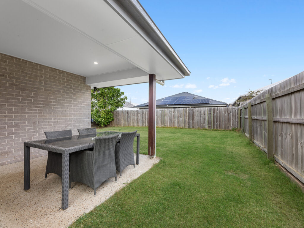 House-Deebing Heights-QLD-R2-3703035
