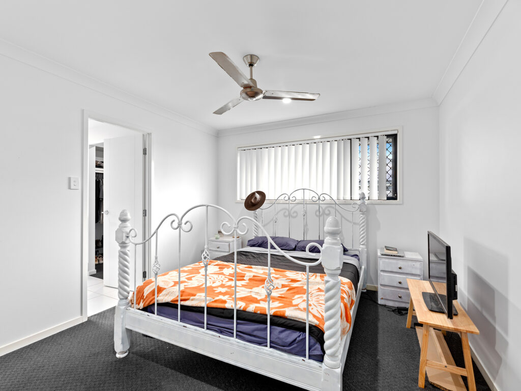House-Deebing Heights-QLD-R2-3703035