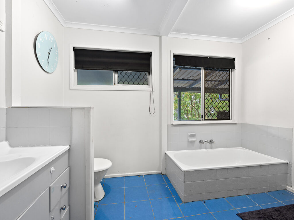 70 Cudgee Street, Redbank Plains, QLD 4301