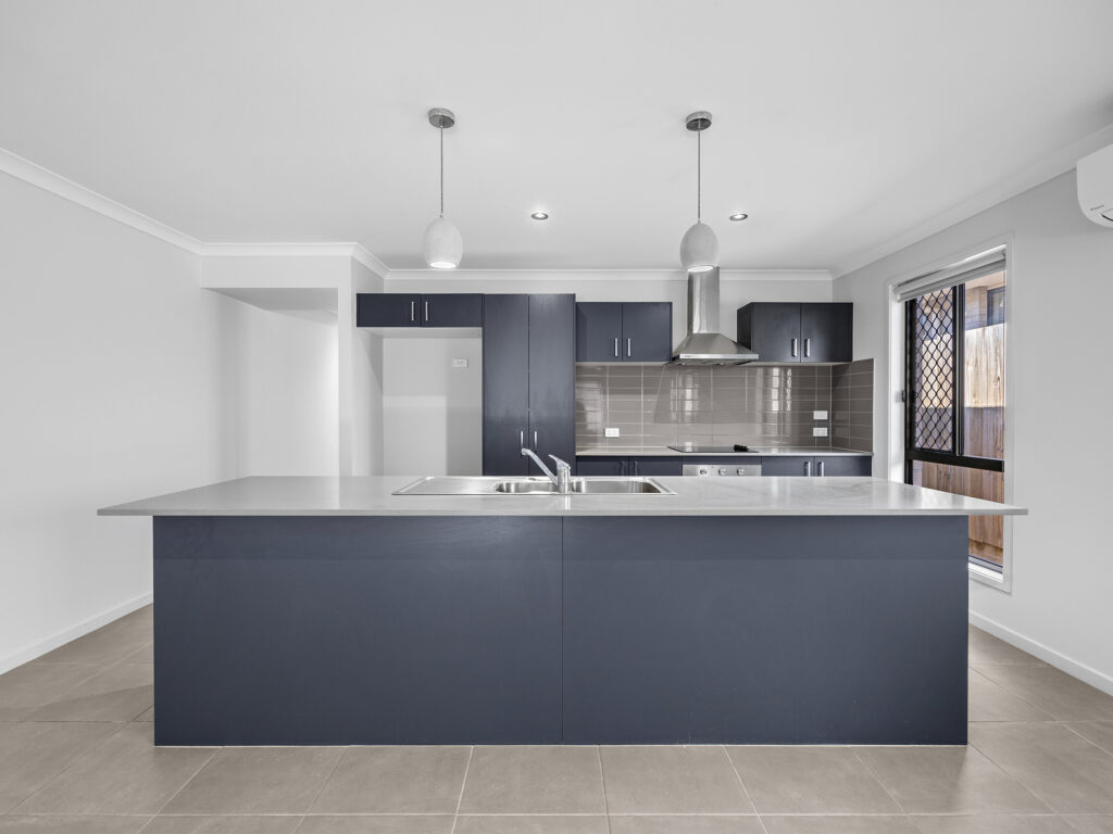 House-Redbank Plains-QLD-R2-3703923