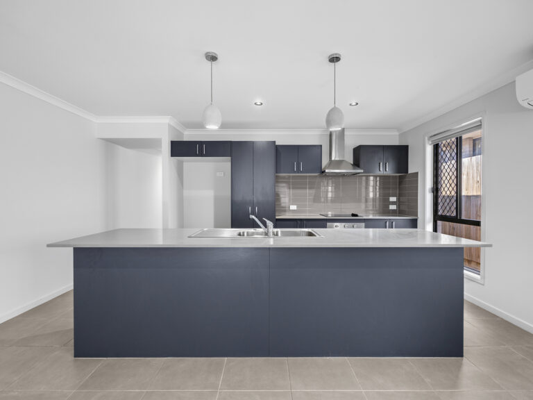 House-Redbank Plains-QLD-R2-3703923