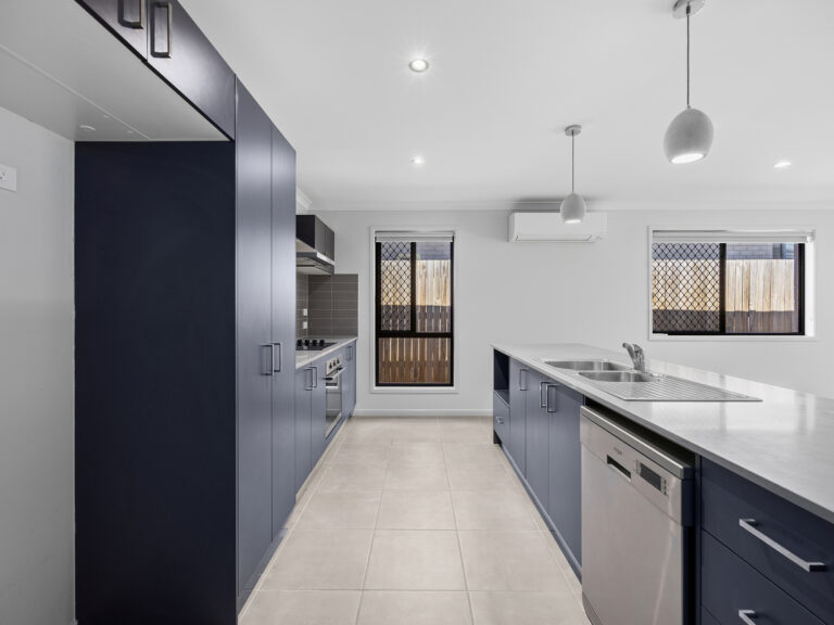 House-Redbank Plains-QLD-R2-3703923