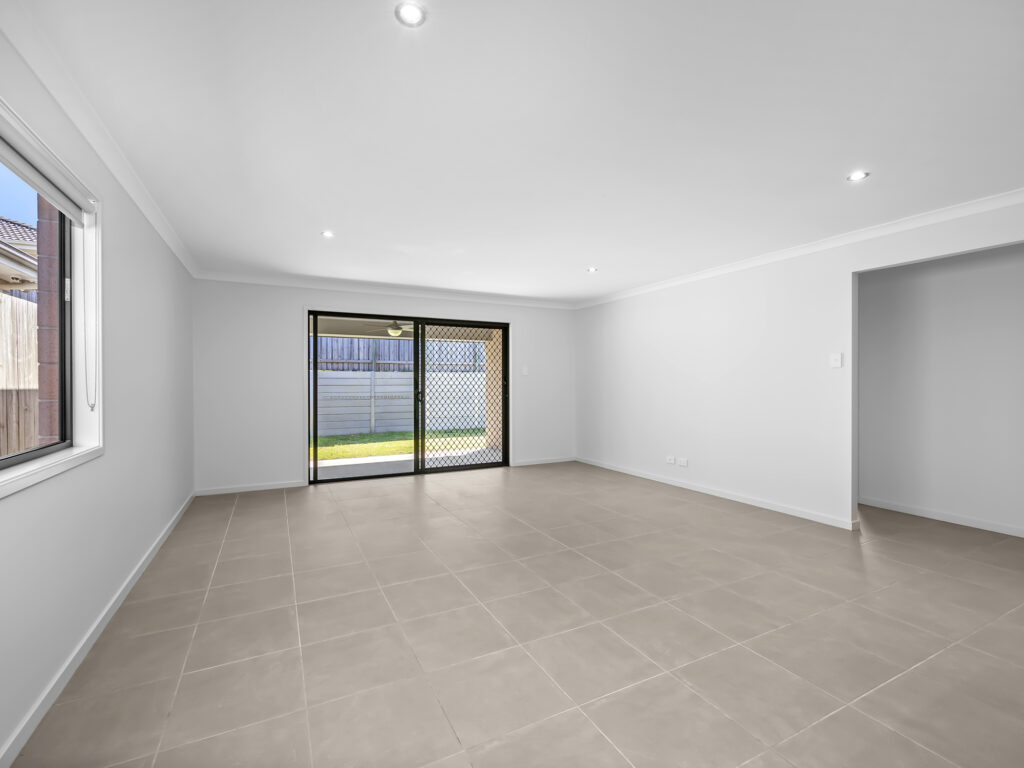 House-Redbank Plains-QLD-R2-3703923