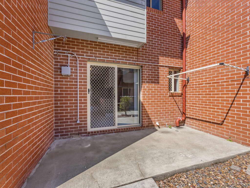 Townhouse-Churchill-QLD-R2-3705189