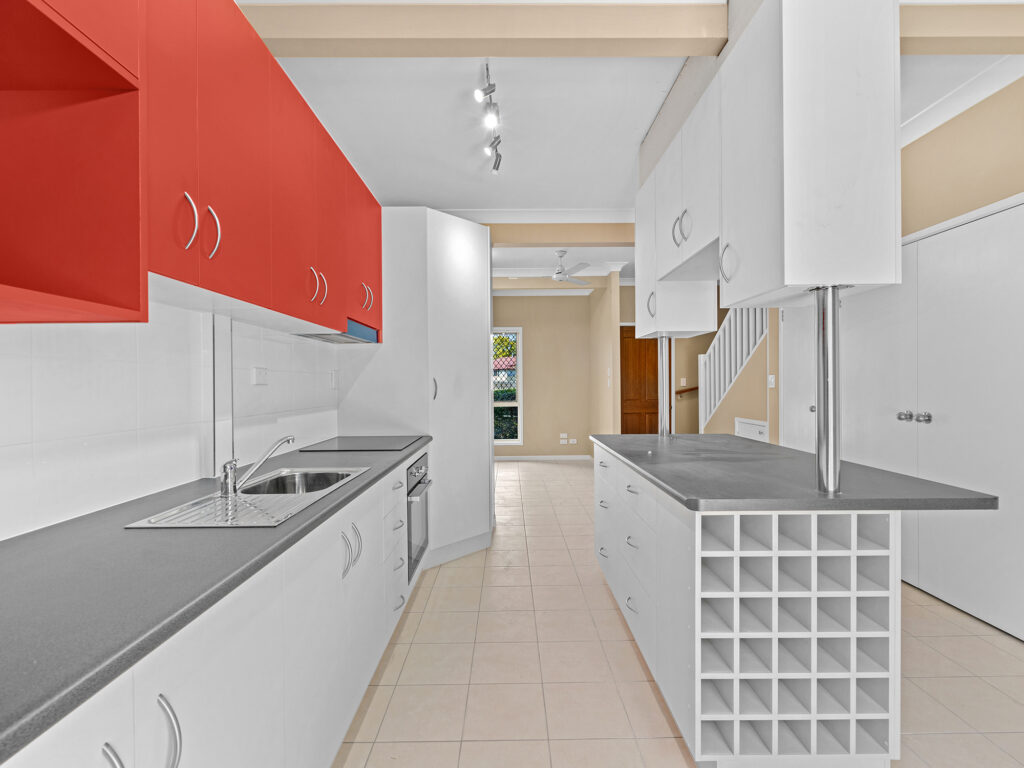 Townhouse-Churchill-QLD-R2-3705189