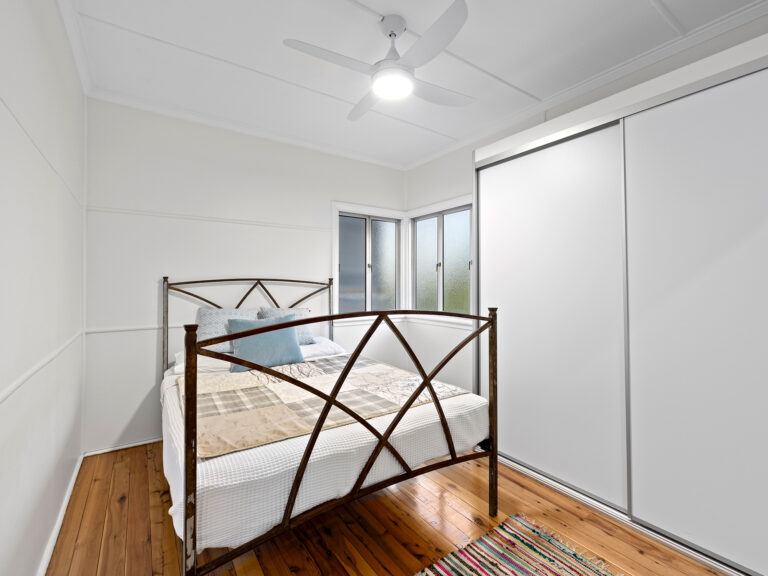 House-Silkstone-QLD-R2-3709202