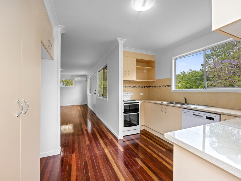 40 Lacey Street, Camira, QLD 4300