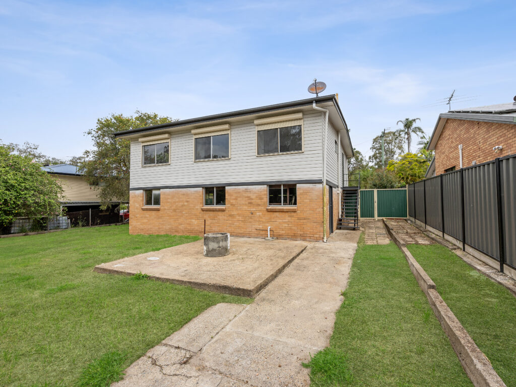 40 Lacey Street, Camira, QLD 4300