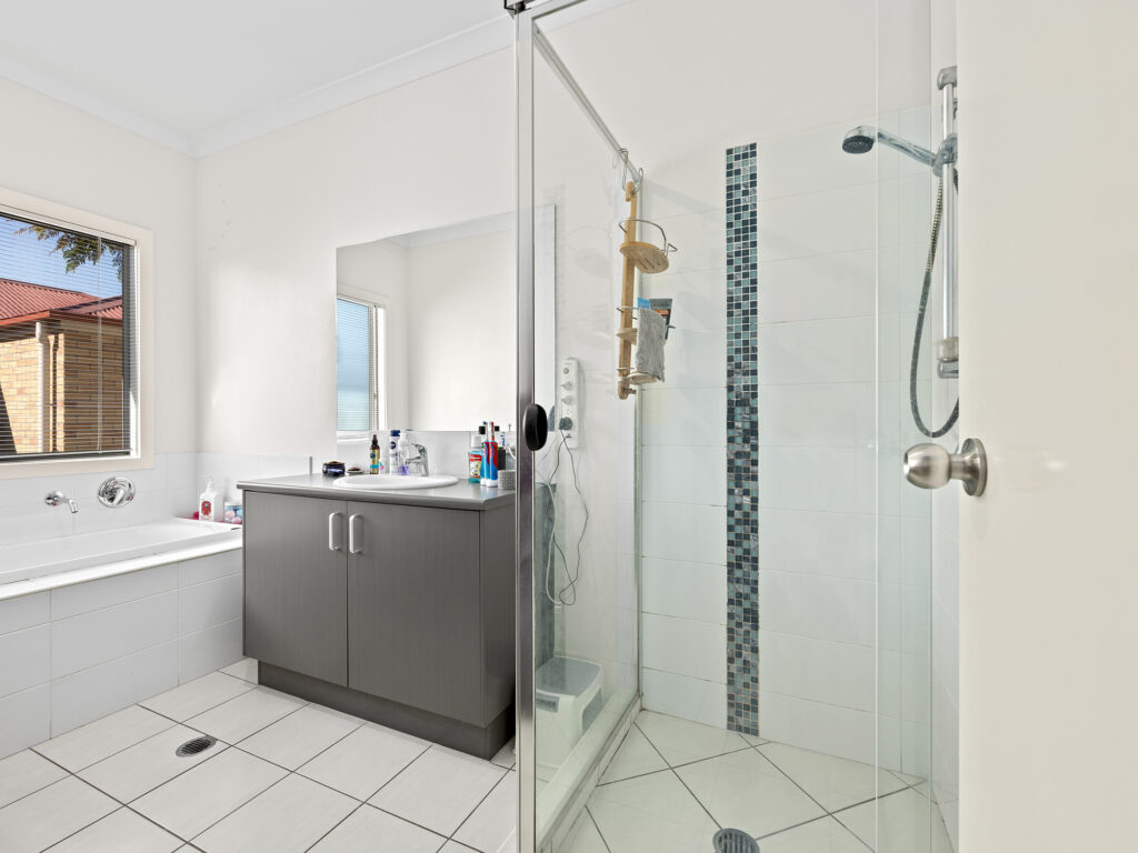 154 Grande Avenue, Springfield Lakes, QLD 4300