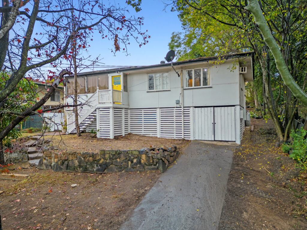 House-Gailes-QLD-R2-3717784