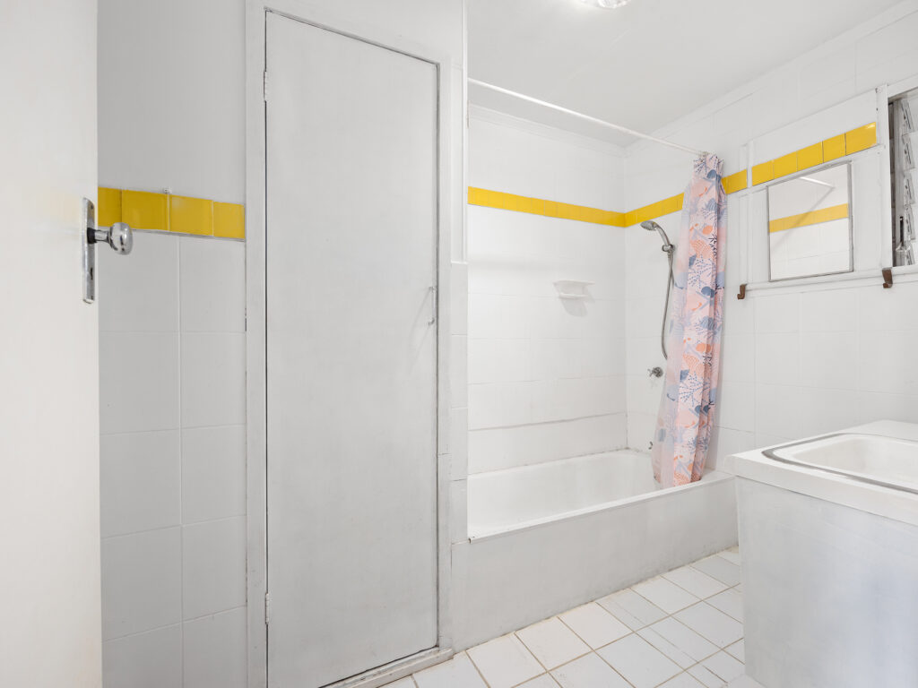 House-Gailes-QLD-R2-3717784