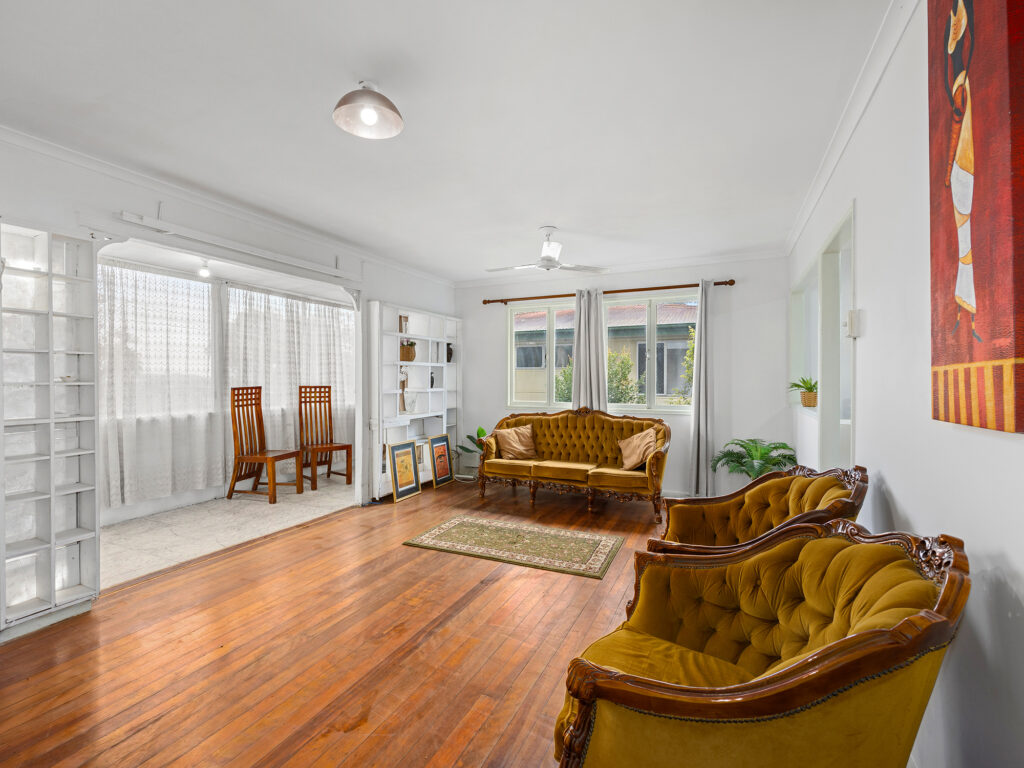 House-Gailes-QLD-R2-3717784