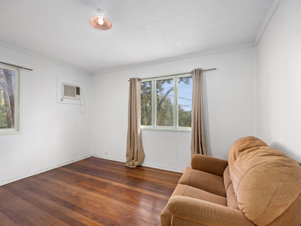 House-Gailes-QLD-R2-3717784