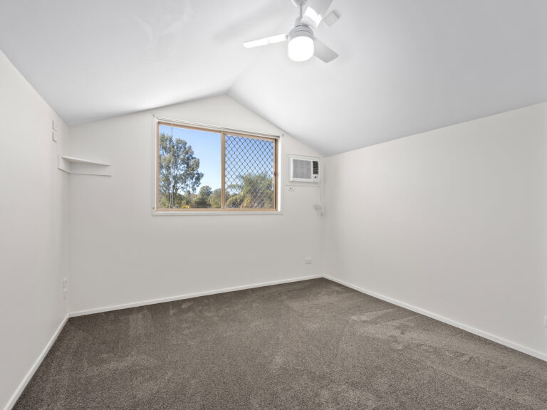 60 Helen Street, North Booval, QLD 4304