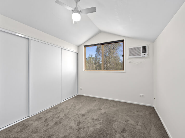 60 Helen Street, North Booval, QLD 4304