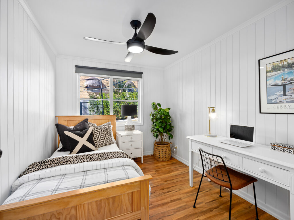 House-Eastern Heights-QLD-R2-3719890