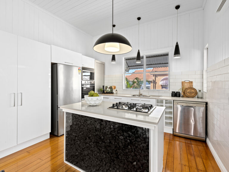 House-Eastern Heights-QLD-R2-3719890