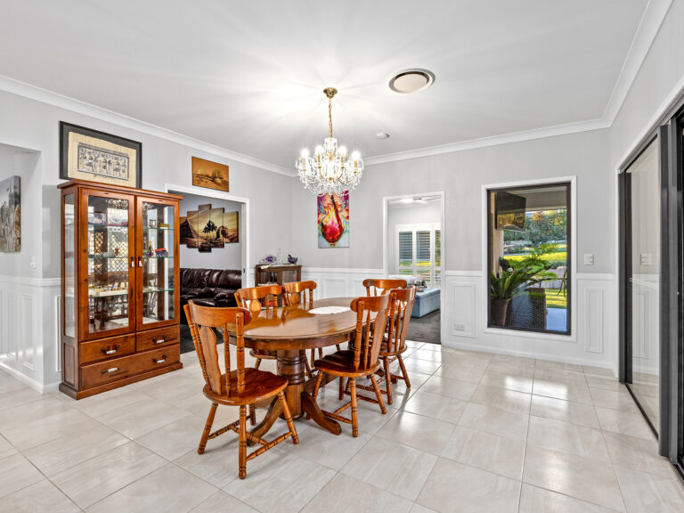 19 Louisa Place, Karalee, QLD 4306