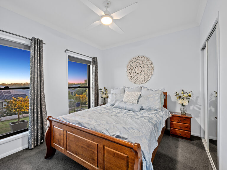 19 Louisa Place, Karalee, QLD 4306