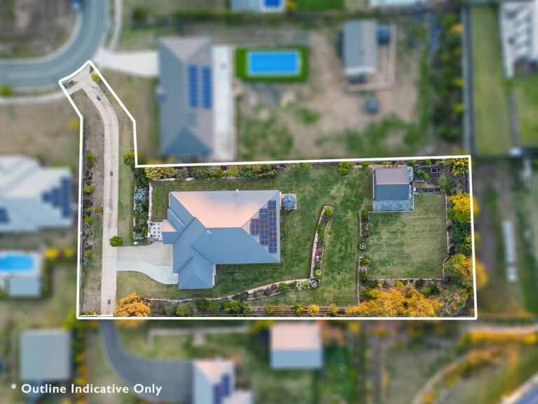 19 Louisa Place, Karalee, QLD 4306