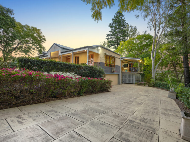 6 Parnell Street, Woodend, QLD 4305