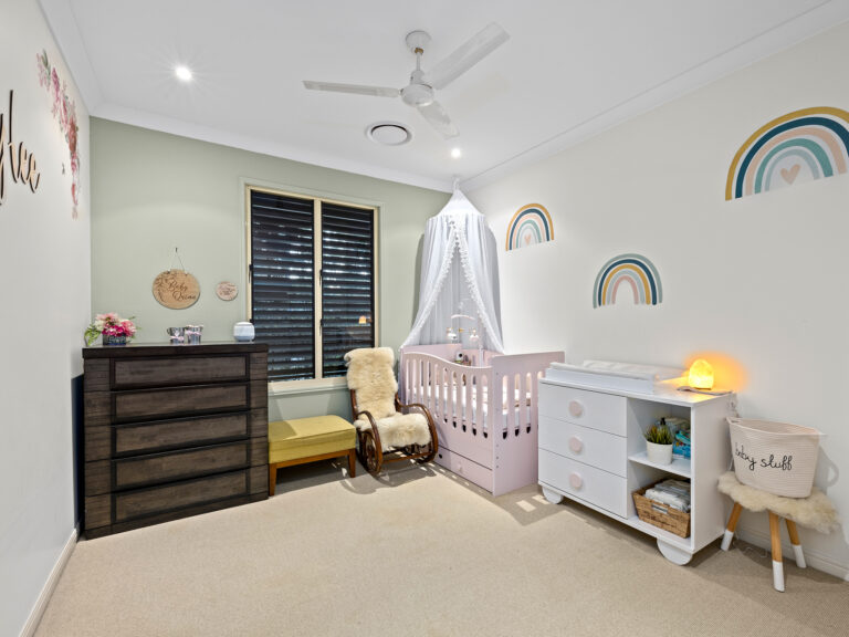 6 Parnell Street, Woodend, QLD 4305