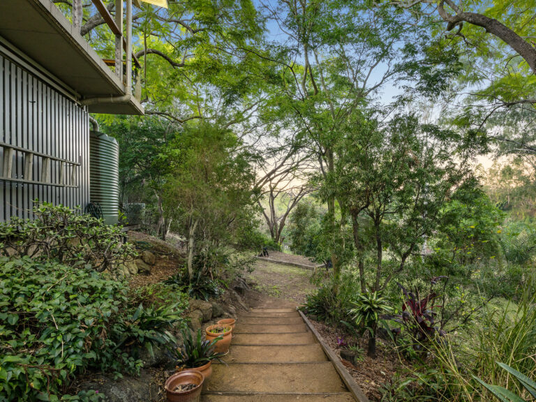 6 Parnell Street, Woodend, QLD 4305
