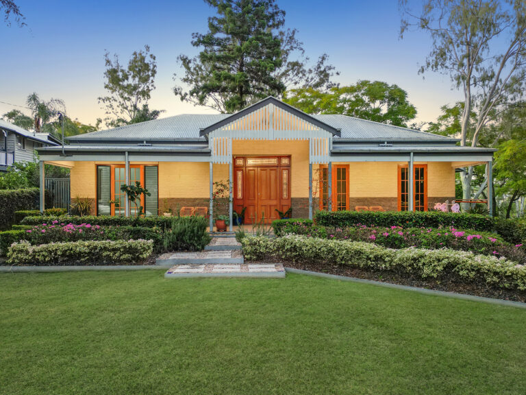 6 Parnell Street, Woodend, QLD 4305