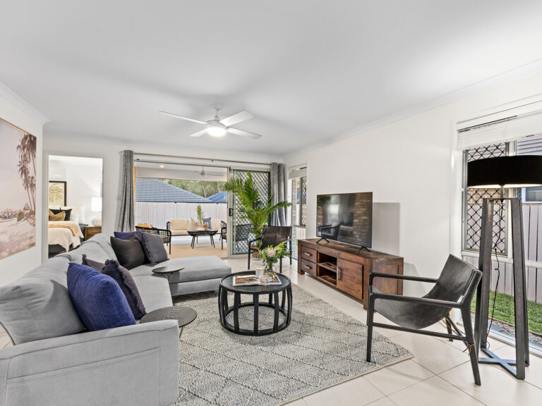 28 Waterfern Way, Ripley, QLD 4306