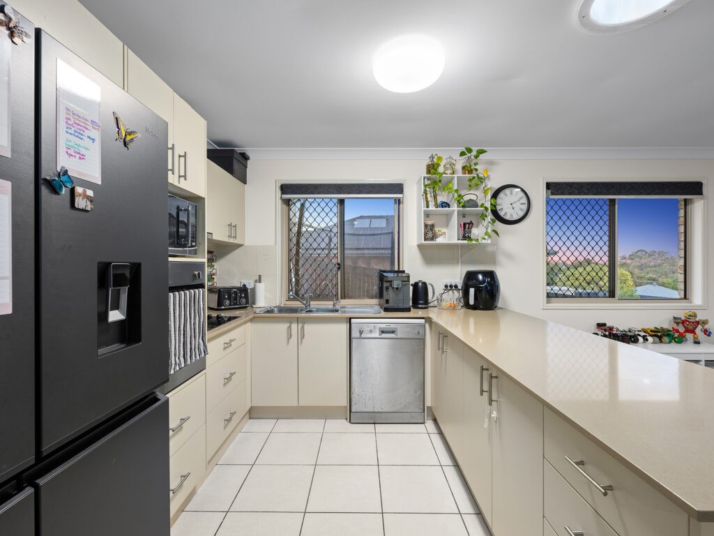 House-Brassall-QLD-R2-3736780