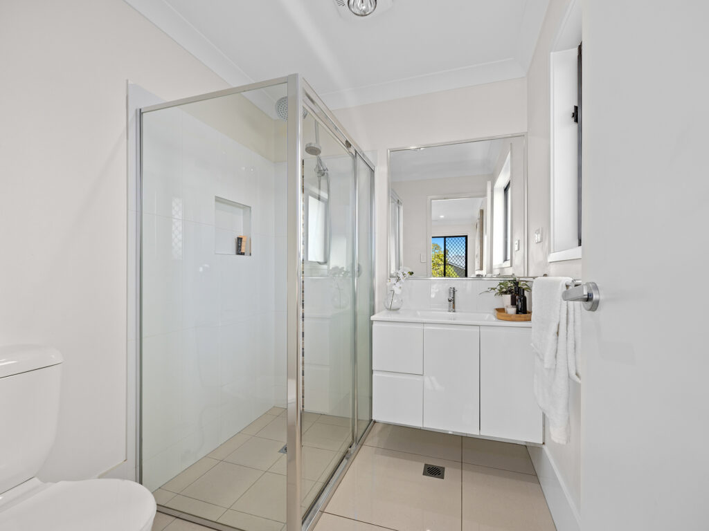8 Wyness Street, Deebing Heights, QLD 4306